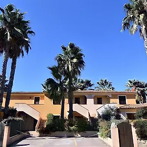 Appartamento Piano Terra Geranium, San Teodoro (Sardinia)
